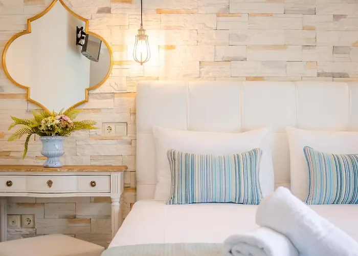 Palm Limenas (Thasos)