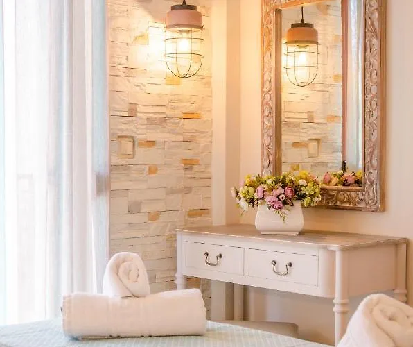 Palm Limenas (Thasos)