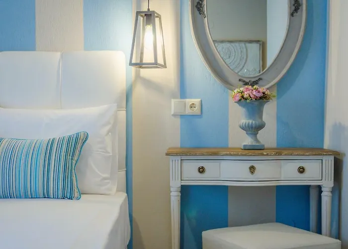 Palm * Limenas (Thasos)